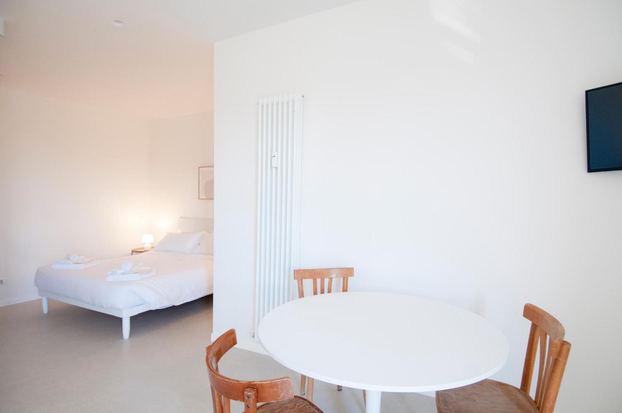 Zefiro - Saffi Design Apartments - Ambrogiohost Bologna Exteriör bild